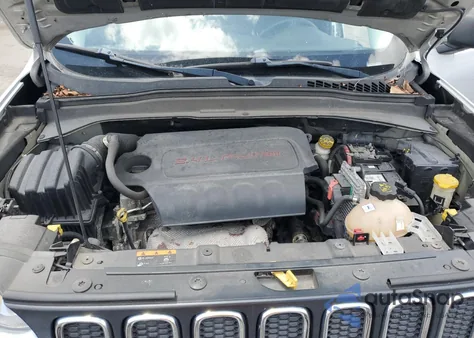 2016 Jeep Renegade Sport z USA, uszkodzony, nr VIN ZACCJBAT5GPD94436